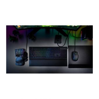 Razer Tartarus V2 Ergonomic Mecha-Membrane Keypad RZ07-02270100-R3M1 - Image 6