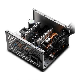 ADATA XPG Pylon 650W 120mm Fan Non Modular 80+ Bronze 75260131 - Image 3