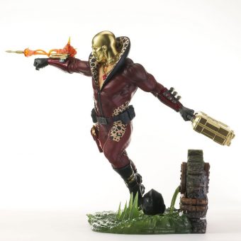 Diamond Select Toys G.I. Joe Gallery: "Profit Director Destro" 25cm Statue FEB218598 - Image 4