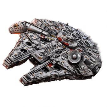 Lego Star Wars: Millenium Falcon Ultimate Collector Series 75192 - Image 4