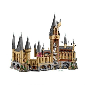 Lego Harry Potter: Hogwarts Castle 71043 - Image 4