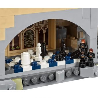 Lego Harry Potter: Hogwarts Castle 71043 - Image 11
