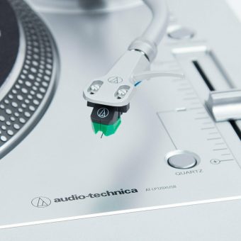 Audio-Technica AT-LP120XUSBSV Turntable Silver 4961310148782 - Image 8