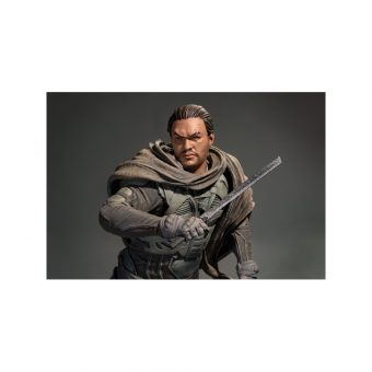 Dark Horse Dune: "Duncan Idaho" 24cm Statue 3008-148 - Image 8