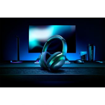 Razer Barracuda Wireless Gaming Headset With USB-C Wireless Dongle RZ04-03790100-R3M1 - Image 4