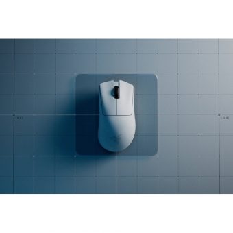 Razer DeathAdder V3 Pro Wireless Gaming Mouse White RZ01-04630200-R3G1 - Image 3