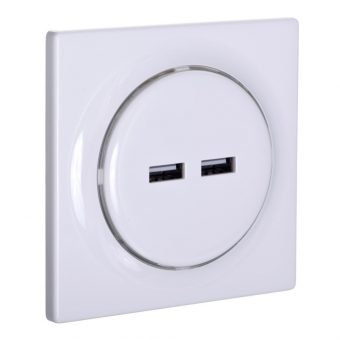 FIBARO Walli N USB Outlet White FGWU-021 - Image 2