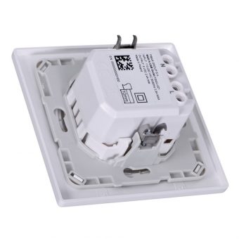 FIBARO Walli N USB Outlet White FGWU-021 - Image 3