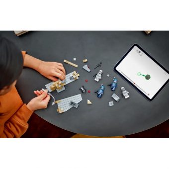 LEGO Star Wars: Ambush on Mandalore Battle Pack 75373 - Image 7