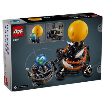 LEGO Technic: Planet Earth and Moon in Orbit 42179 - Image 6