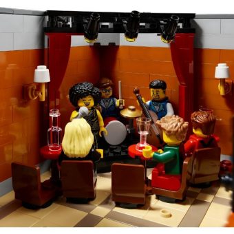 Lego Icons: Jazz Club 10312 - Image 7