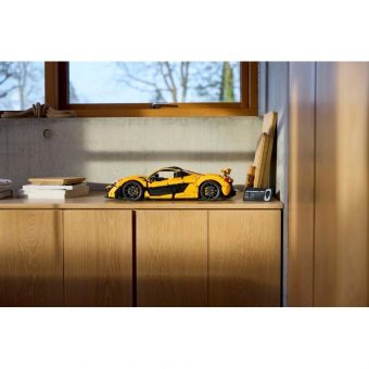Lego Technic: McLaren P1 42172 - Image 12