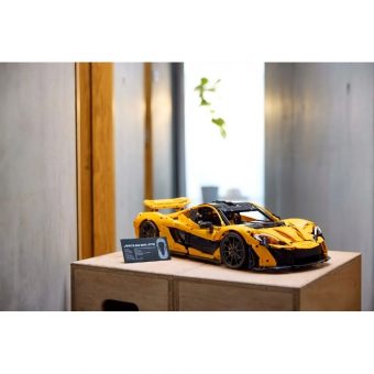 Lego Technic: McLaren P1 42172 - Image 13