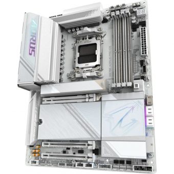 Gigabyte X870E Aorus Pro ICE - Image 5