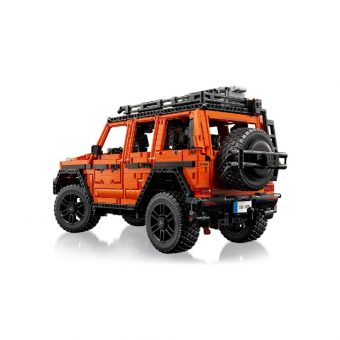Lego Technic: Mercedes-Benz G 500 PROFESSIONAL Line 42177 - Image 3