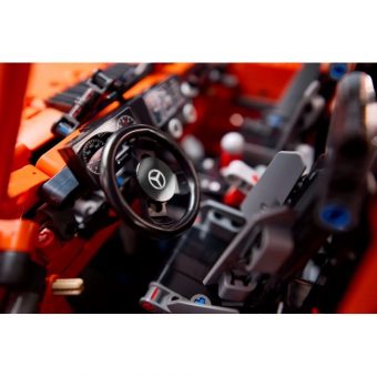 Lego Technic: Mercedes-Benz G 500 PROFESSIONAL Line 42177 - Image 10