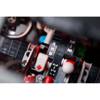 Lego Technic: Mercedes-Benz G 500 PROFESSIONAL Line 42177 - Image 11