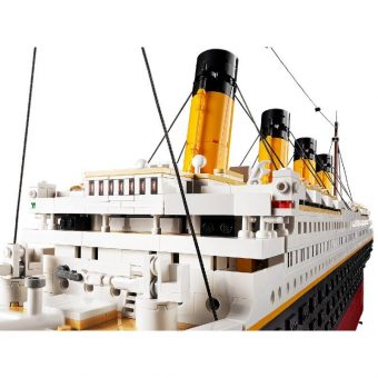 Lego Icons: Titanic 10294 - Image 9