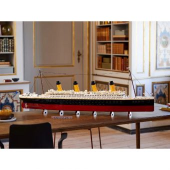 Lego Icons: Titanic 10294 - Image 16
