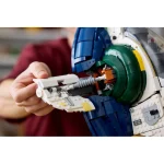 Lego Star Wars: Jango Fett's Firespray-Class Starship 75409 - Image 10