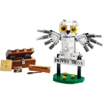 LEGO Harry Potter: Hedwig at 4 Privet Drive 76425 - Image 2