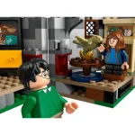LEGO Harry Potter Hagrid's Hut: An Unexpected Visit 76428 - Image 5