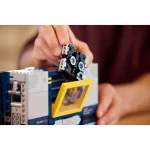 Lego Icons: Transformers: Soundwave 10358 - Image 10