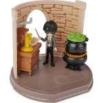 Spin Master Wizarding World: Harry Potter - Magical Minis Potions Classroom Playset 6061847 - Image 3