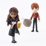 Spin Master Wizarding World: Harry Potter - Magical Minis Cho Chang and George Weasley Figure Set 6064901 - Image 6