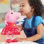 Hasbro: Peppa Pig - Peppa's Muddy Puddles Party 30cm Doll 5010996254849 - Image 5