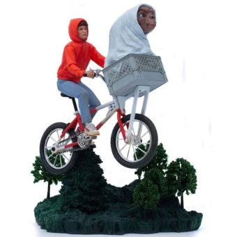 Iron Studios - Art Scale: E.T. the Extra-Terrestrial - E.T. and Elliot Art Scale 1/10 Polystone 24cm Statue UNIVET47321-10