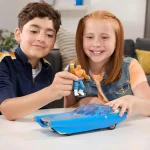 Hasbro - Epic World of Action: Marvel The Fantastic Four: First Steps - Hover & Cruise Fantasticar & The Thing 4-Inch Figure & Vehicle G0983 - Image 5