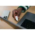 Verbatim 256GB USB 2.0 Stick με σύνδεση USB-C Λευκό - Image 6