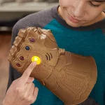 Φιγούρα Δράσης Marvel Avengers Infinity Gauntlet Electronic Fist Marvel Avengers για 5+ ετών Ετών 24.8εκ. - Image 4