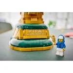 Lego Editions: FIFA World Cup Official Trophy 43020 - Image 7