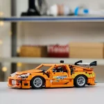 Lego Technic: Fast and Furious Toyota Supra MK4 42204 - Image 4