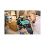 Lego Technic: Jeep Wrangler Rubicon SUV 42227 - Image 10