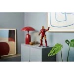 Lego Marvel: Iron Man Mark 3 Collectors' Edition 76344 - Image 14