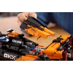 Lego Technic: McLaren MCL39 F1 Car 42228 - Image 13