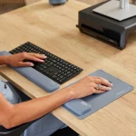 Fellowes Keyboard Wrist Rest 100142577 - Image 9