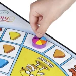 Επιτραπέζιο Παιχνίδι Trivial Pursuit Family Edition (Ελληνική Έκδοση) για 2+ Παίκτες 8+ Ετών Hasbro E1921 - Image 4