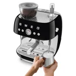 Smeg Αυτόματη Μηχανή Espresso 1650W Πίεσης 15bar Μαύρη EGF03BLEU - Image 6