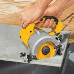 Dewalt Δισκοπρίονο 1300W DWC410-QS - Image 4