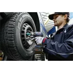 Bosch Σετ 2 Μπαταριών Εργαλείου Λιθίου 18V Χωρητικότητας 4Ah με Φορτιστή GAL 18V-40 1600A01BA3 - Image 3