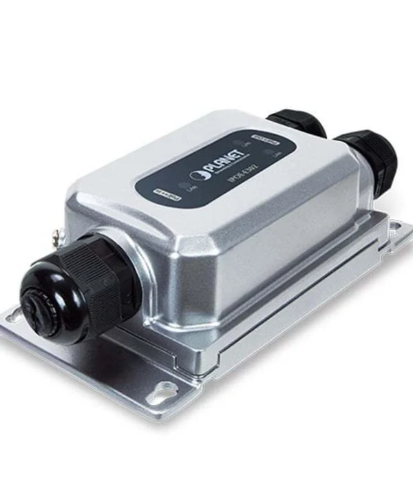 Planet Technology Industrial IP67 1-Port 802.3bt PoE++ to 2-Port 802.3at/bt PoE++ Extender IPOE-E302