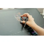 Wacom Cintiq Touch 2025 Γραφίδα Σχεδίασης με Όθονη QHD 24" DTH246K0B - Image 3