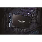 Samsung Enterprise PM983 SSD 7.7TB τύπου 2.5'' με σύνδεση PCI Express 3.0 MZQLB7T6HALA-00W07 - Image 3