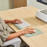 Fellowes Keyboard Wrist Rest 100142573 - Image 5