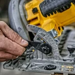 Dewalt Δισκοπρίονο 1600W με Σύστημα Αναρρόφησης DWE576K-QS - Image 9