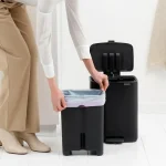 Brabantia Κάδος Απορριμμάτων Πλαστικός με Πεντάλ Μαύρος 12lt 238000 - Image 6